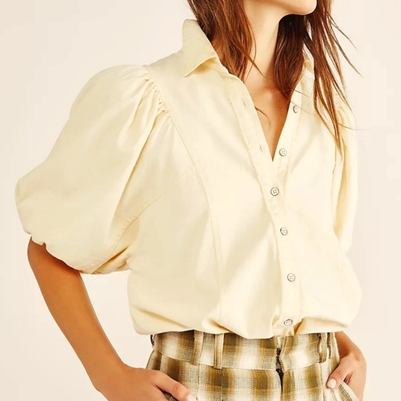 Free People Tops - Free People Suhrie Denim Puff Sleeve Top